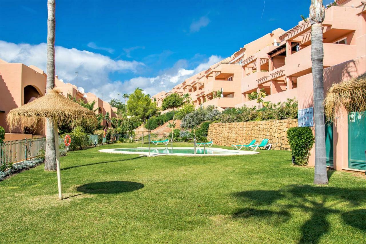 Free One Bedroom Retreat In Elviria Marbella Exteriör bild