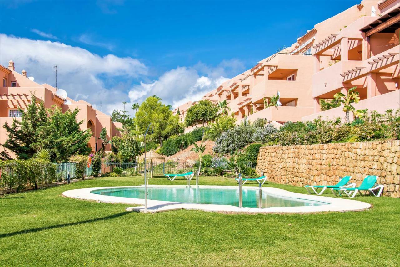 Free One Bedroom Retreat In Elviria Marbella Exteriör bild